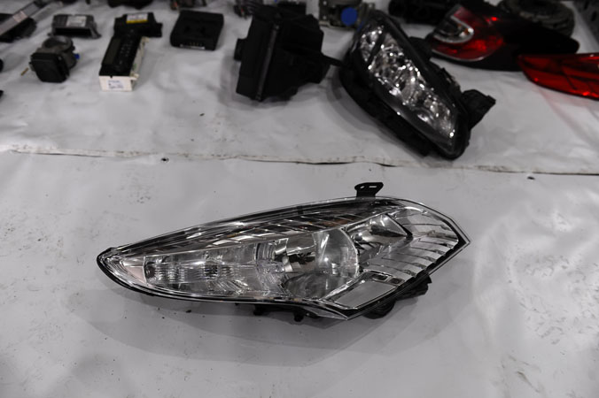 ESPACE ÇIKMA YEDEK PARÇA MEGAN 3 FAR